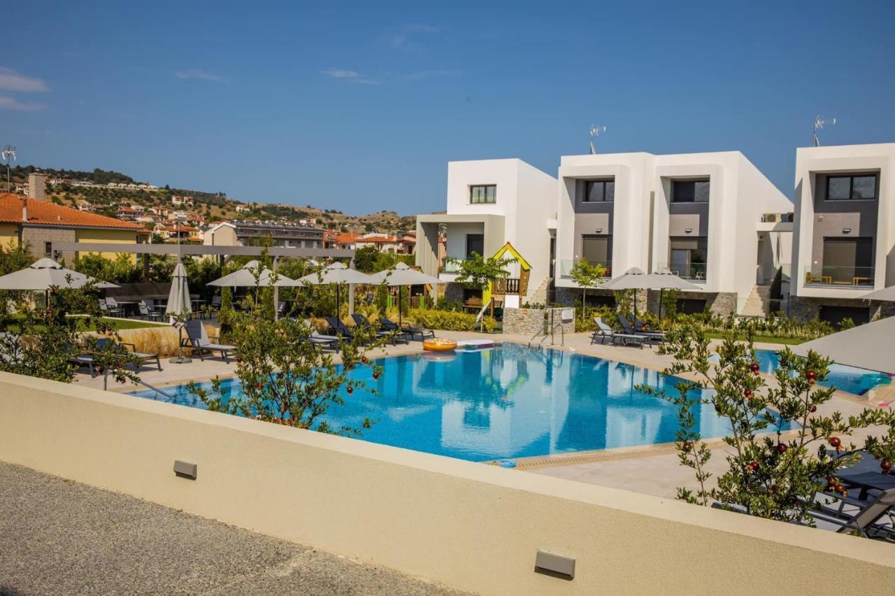 Olea Luxury Apartments Nikiti  Bagian luar foto